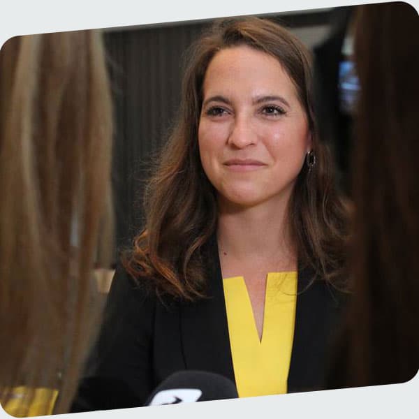Nina Schläfli Politik
