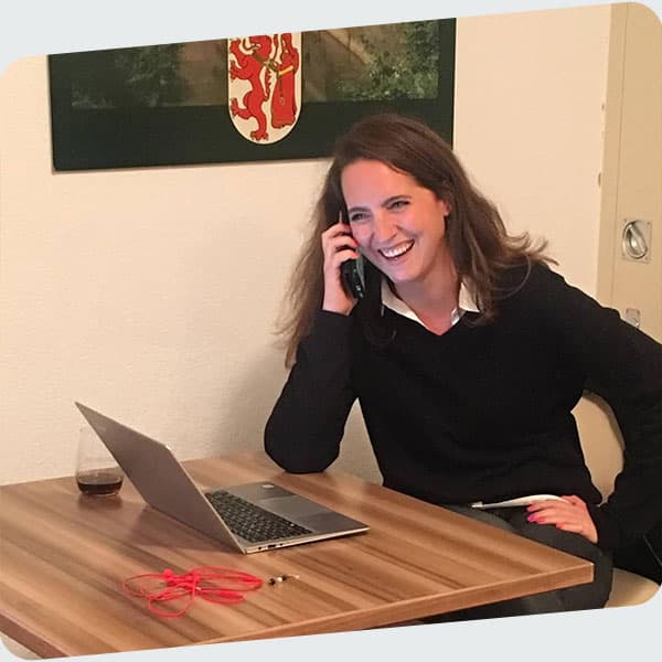 Nina Schläfli Telefon